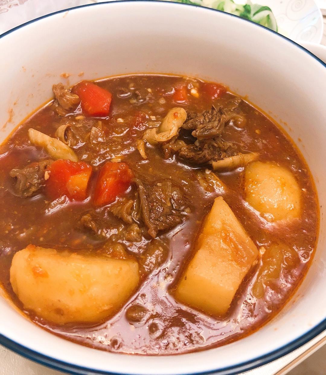 番茄土豆炖牛腩