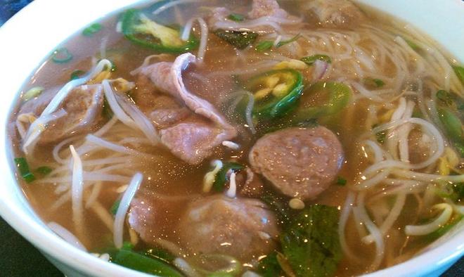 正宗越南牛肉湯米粉 Beef Broth Pho的做法