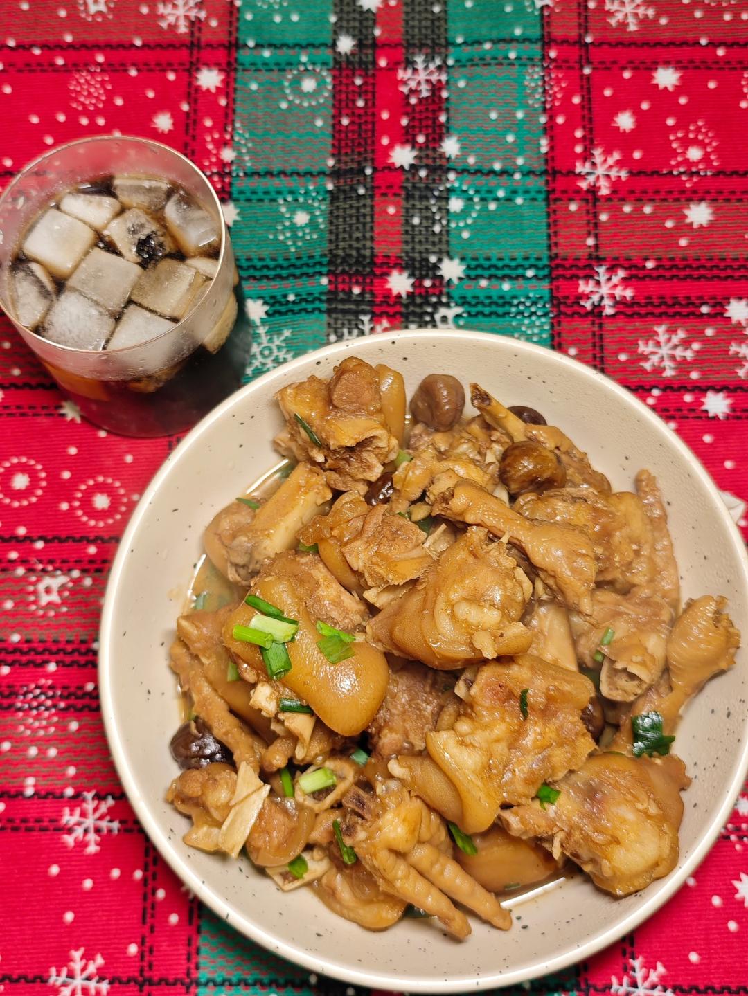 大手牵小手（猪蹄炖鸡爪）