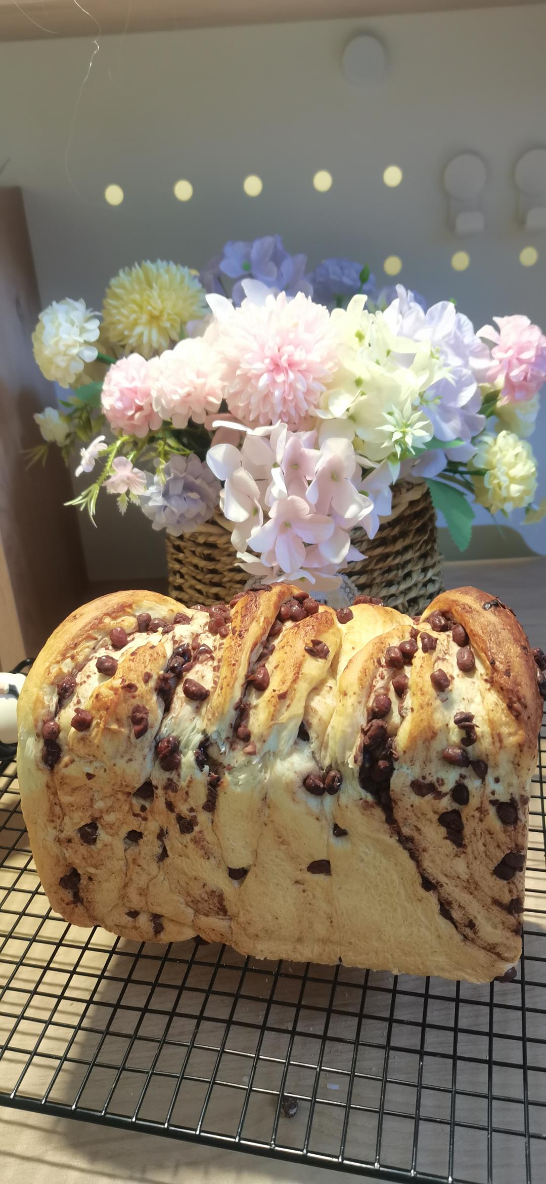 柔软好吃的蜜红豆牛奶吐司（无需分割、一次发酵）