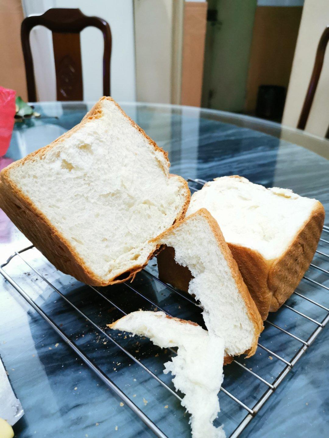 绵软细腻Q弹的酸奶吐司
