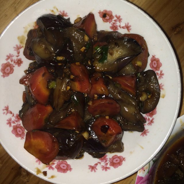 茄子烧胡萝卜