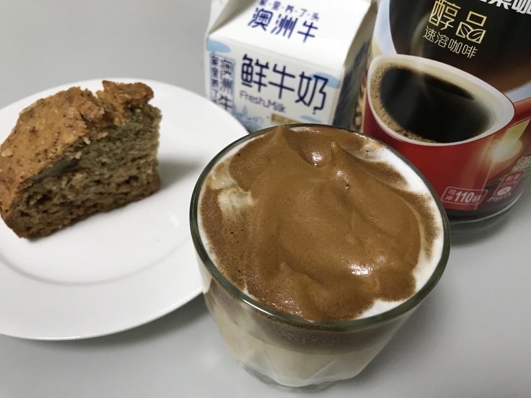 手打咖啡（网红400次泡沫咖啡）