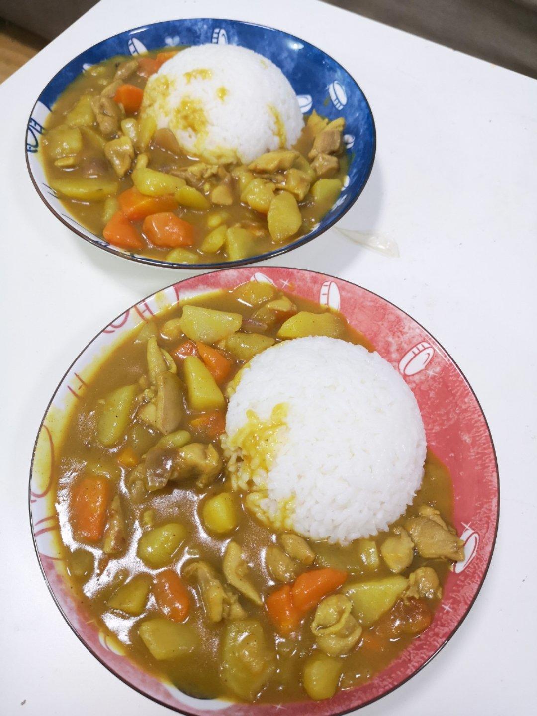 咖喱鸡肉饭