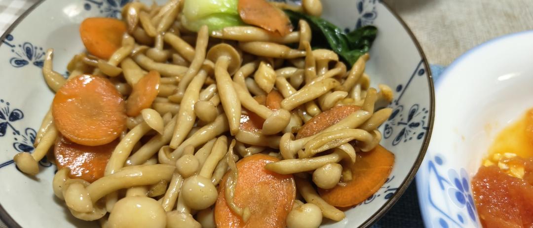 好吃到停不下来的素炒白玉菇（蟹味菇）