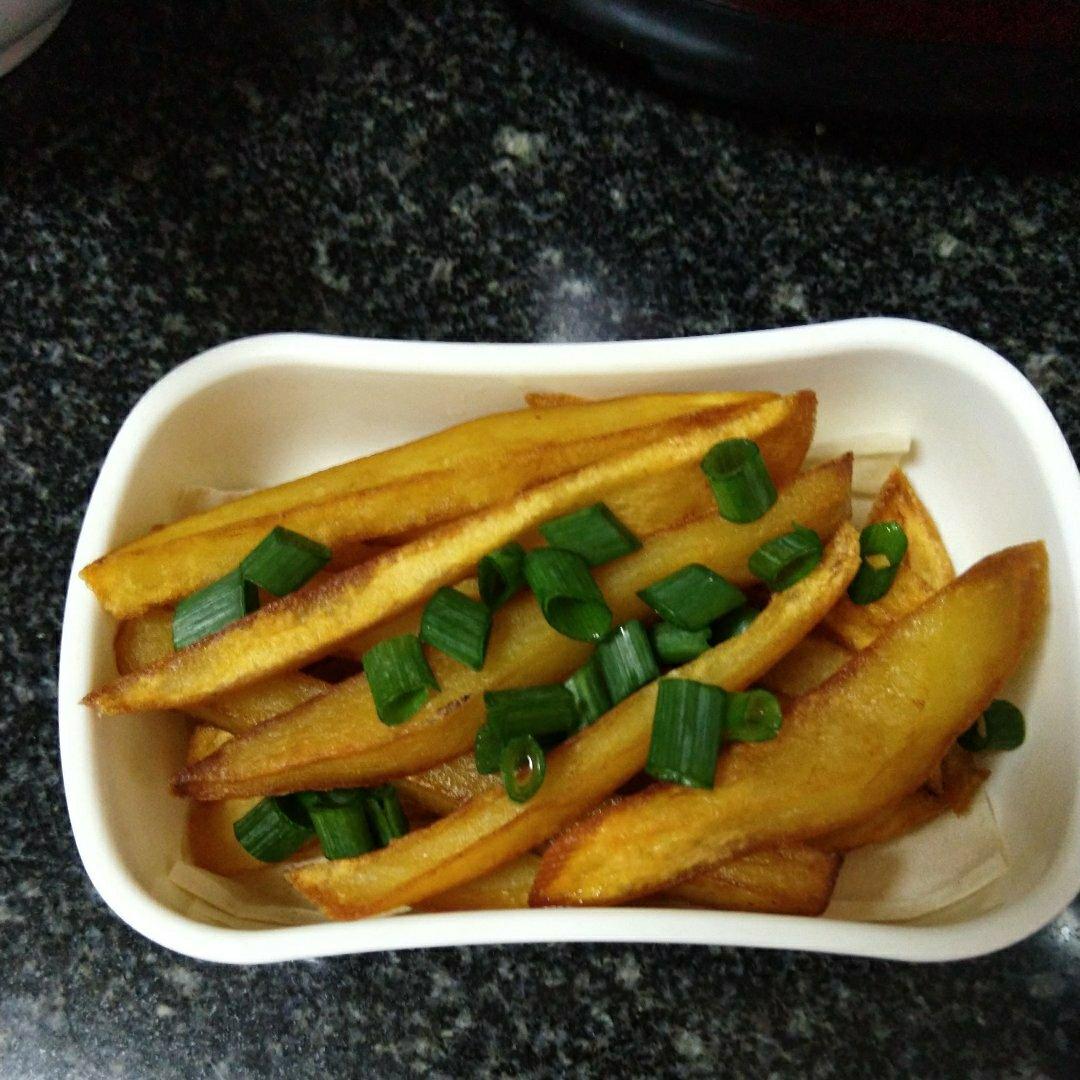 在家做酥脆放心薯条，绝不比外边差！