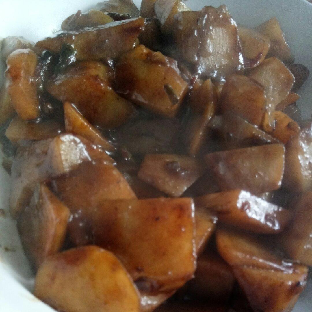 红烧土豆块