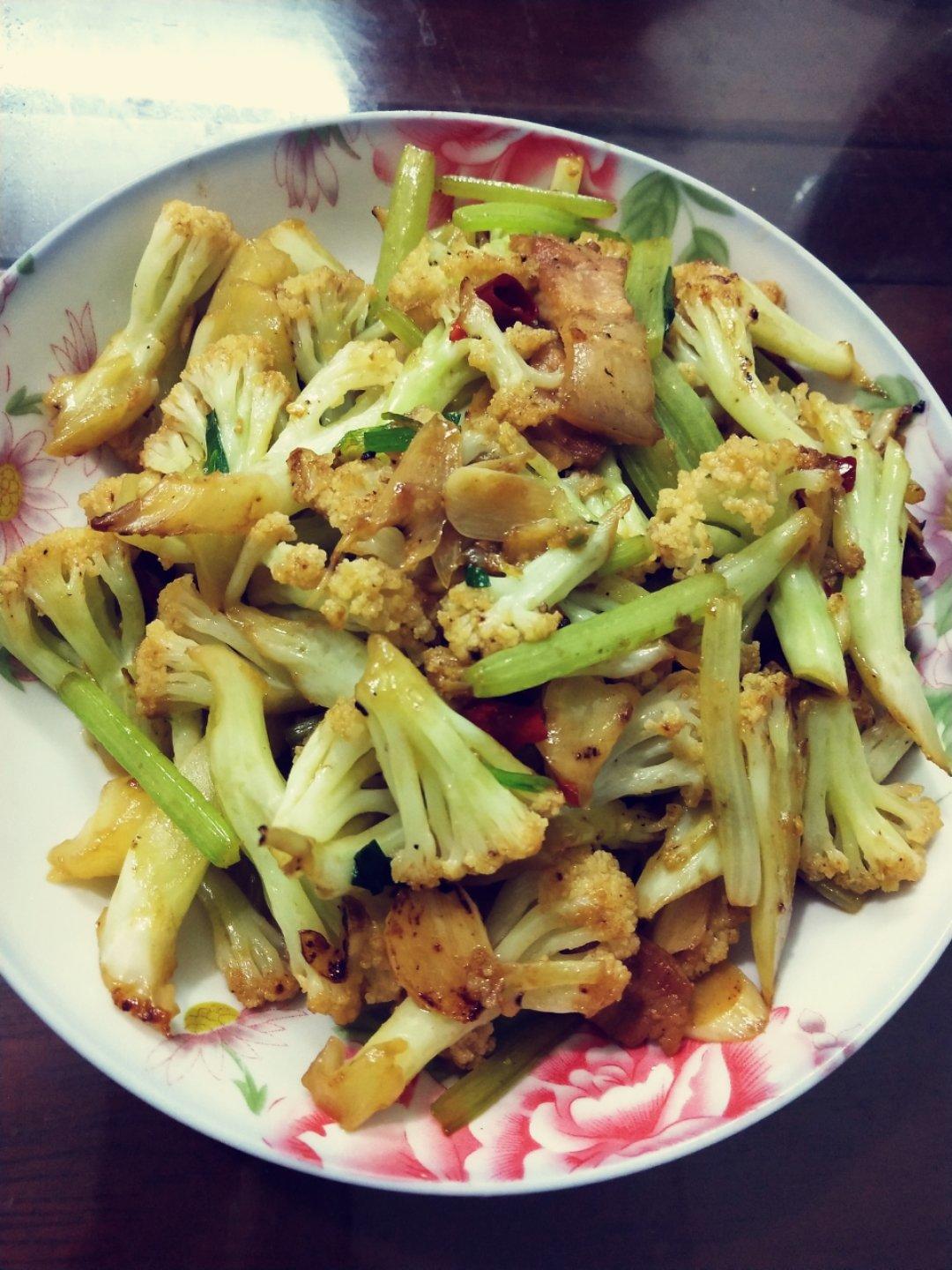 和饭店一个味道的干锅花菜