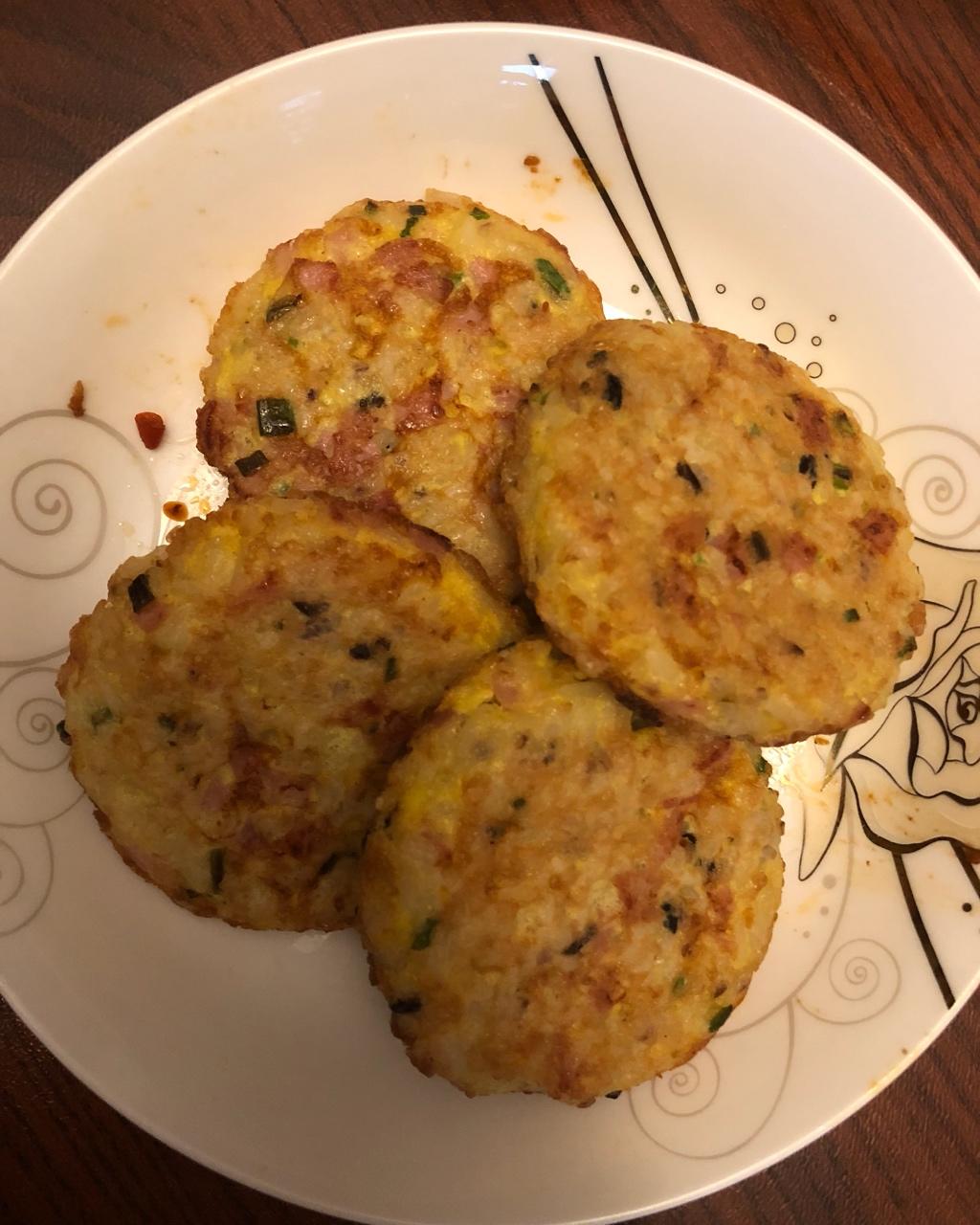 鸡蛋米饭饼