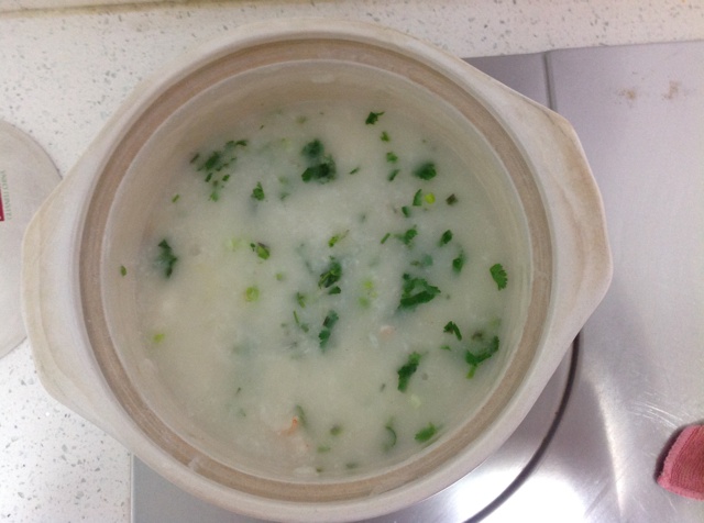 鲜虾砂锅粥