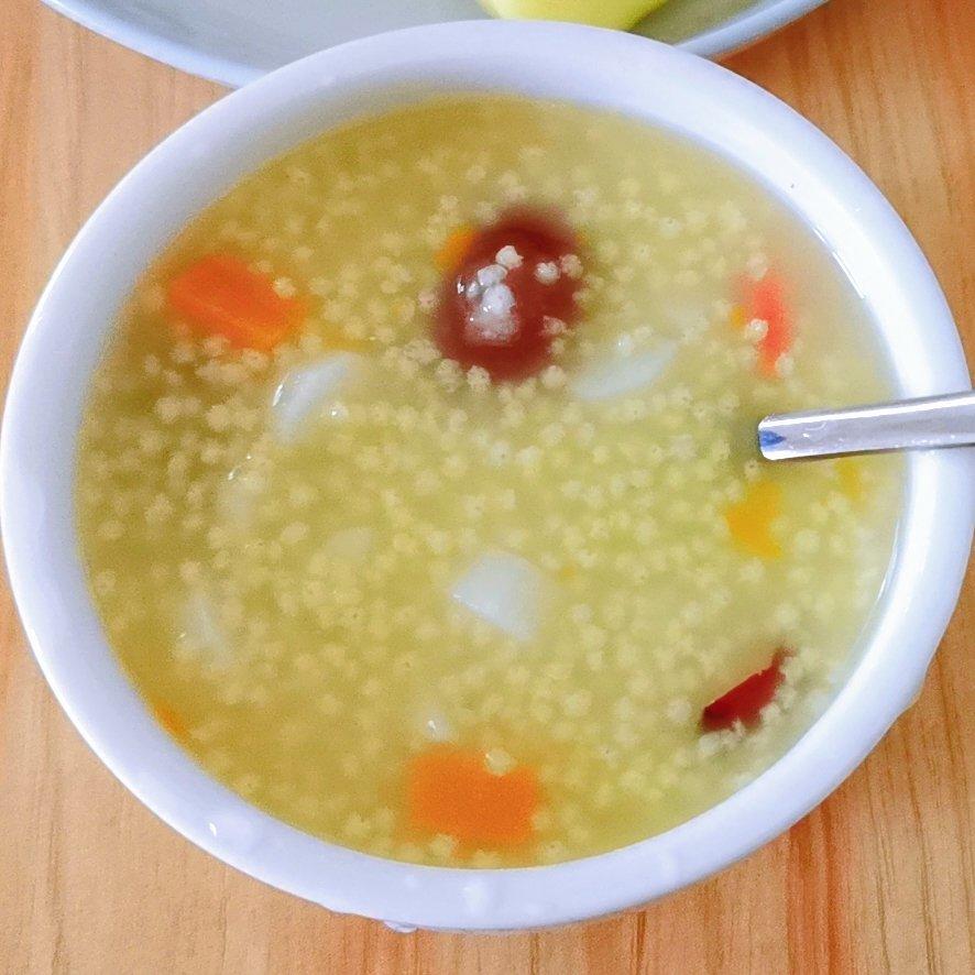 4244fzae做的山药红枣小米粥