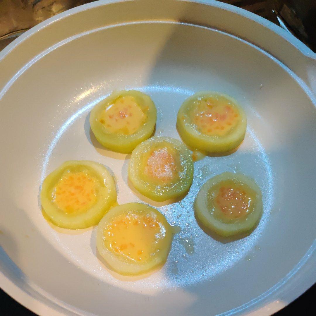 辅食西葫芦蛋饼9+