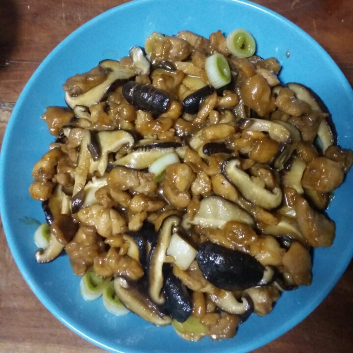 香菇滑鸡饭