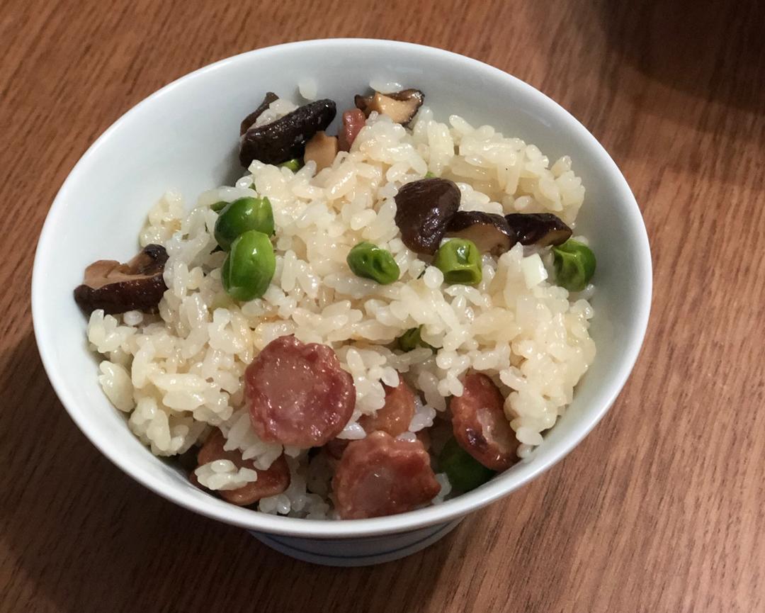 香菇腊肉饭