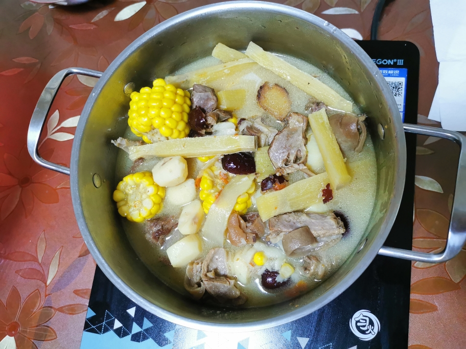 广式清汤羊肉煲（何师傅）的做法