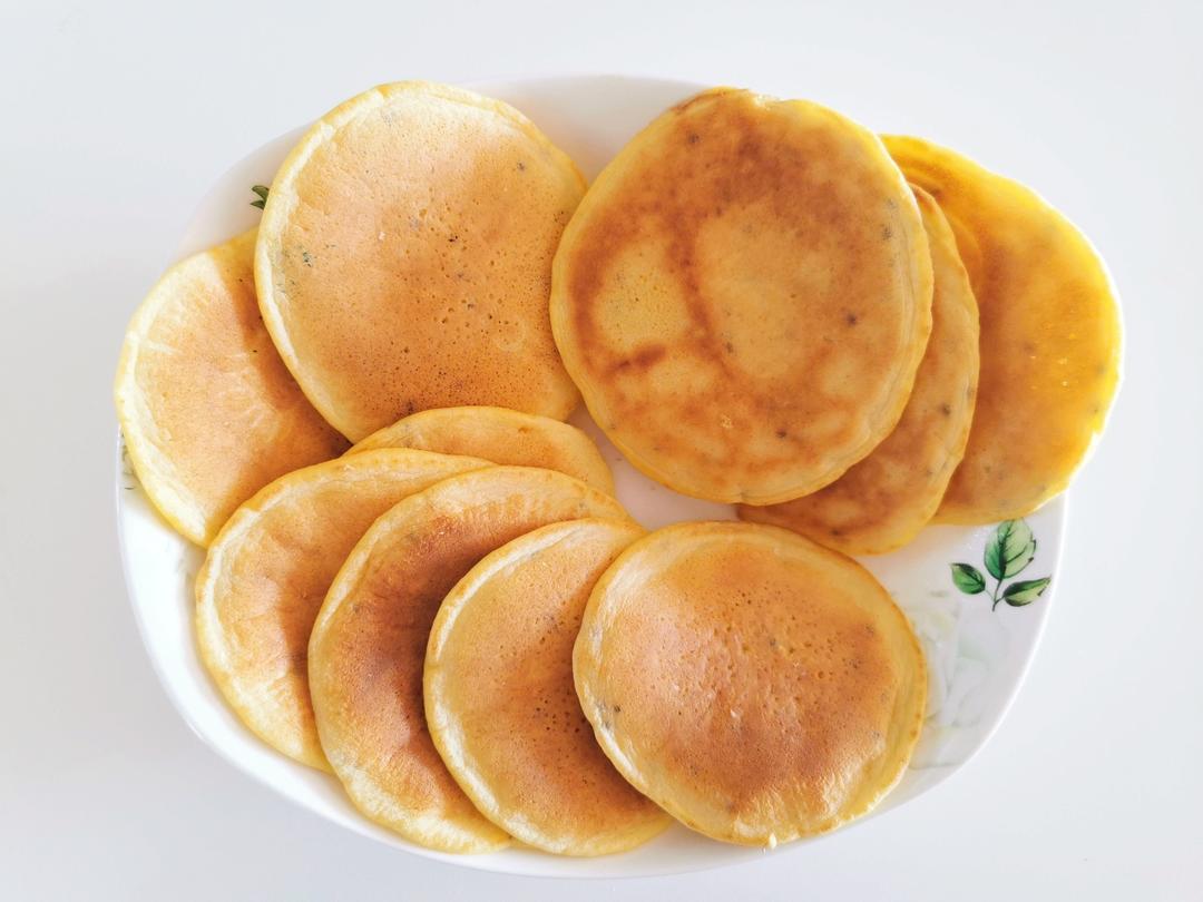 玉米面松饼，早起5分钟搞定，又软又健康