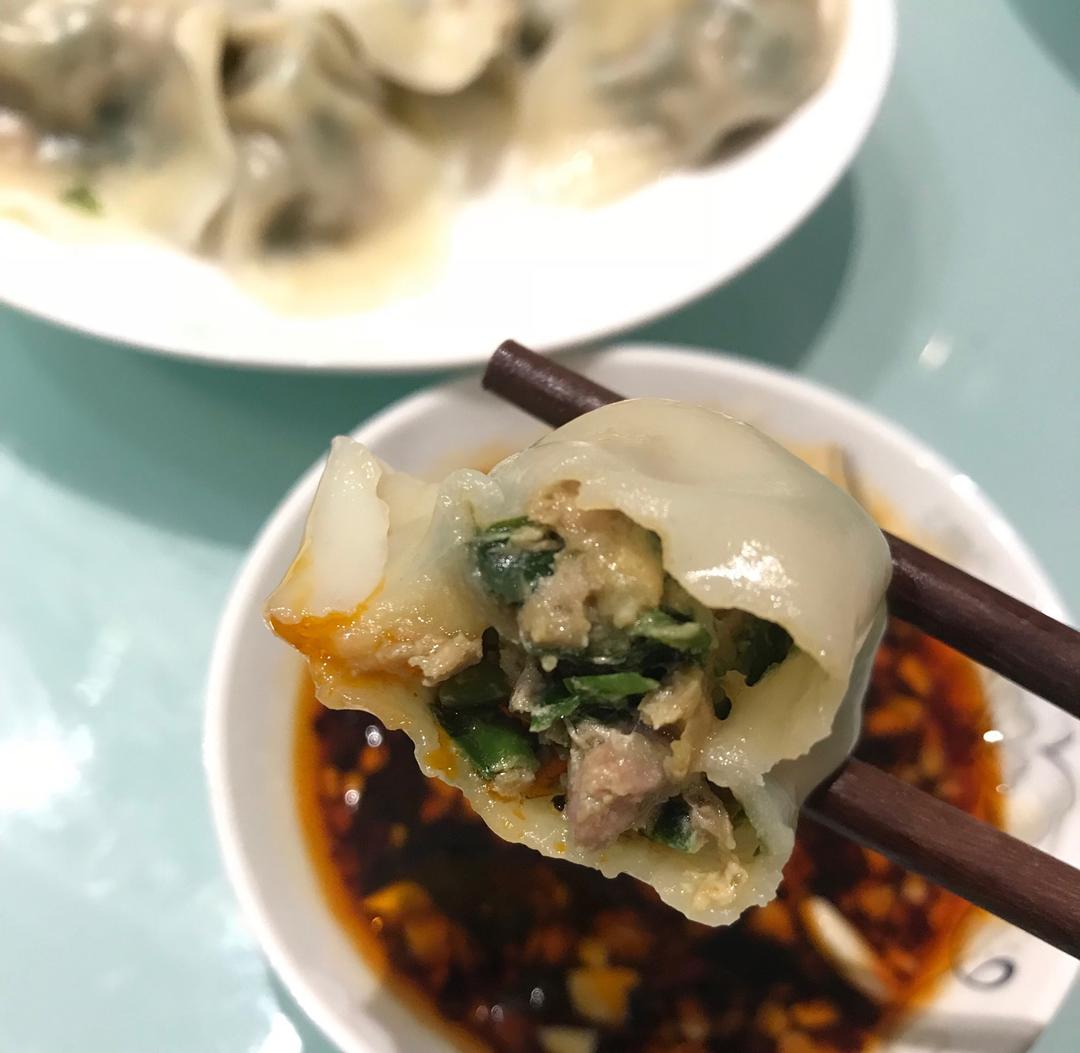 韭菜猪肉饺子(最简单最好吃又最多汁的饺子)