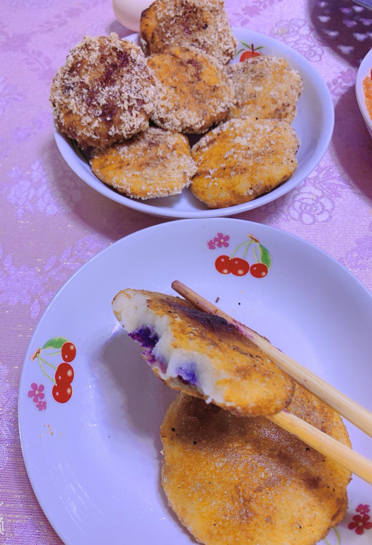 超好吃的烫面紫薯饼饼