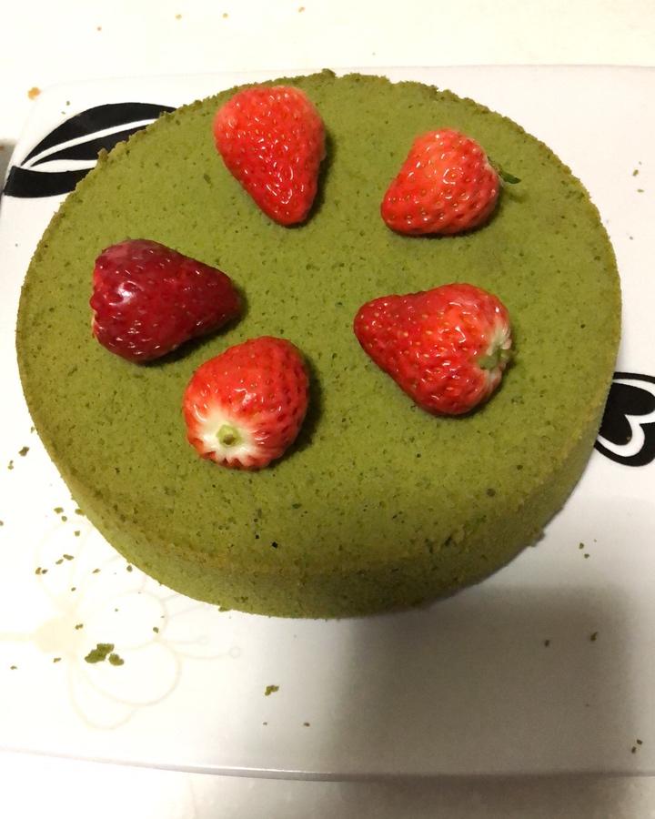 六寸抹茶戚风蛋糕