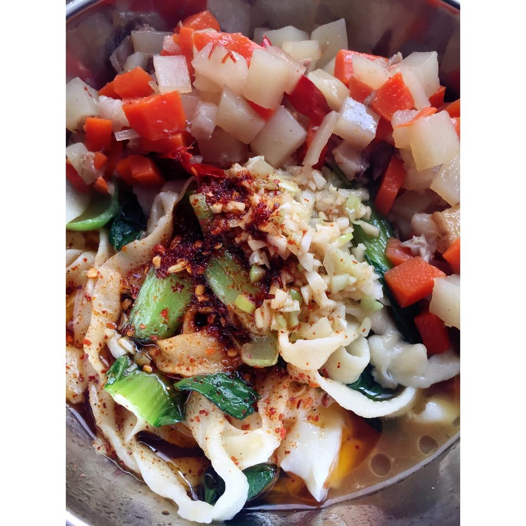 油泼面 Youpo Noodles