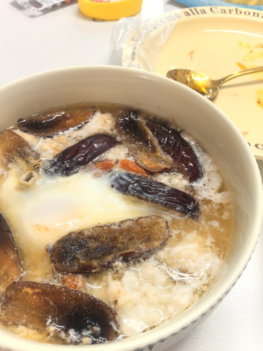 补气血酒酿鸡蛋（甜米酒鸡蛋）