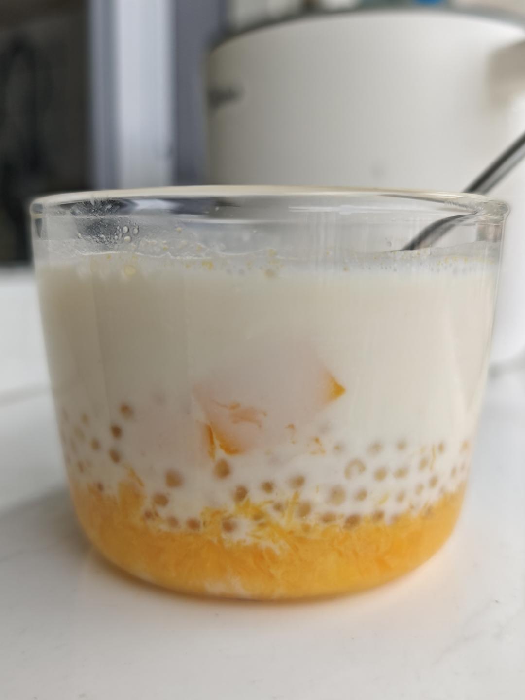 自己做的杨枝甘露秒杀外面的一切甜品店啊，巨好喝！！
