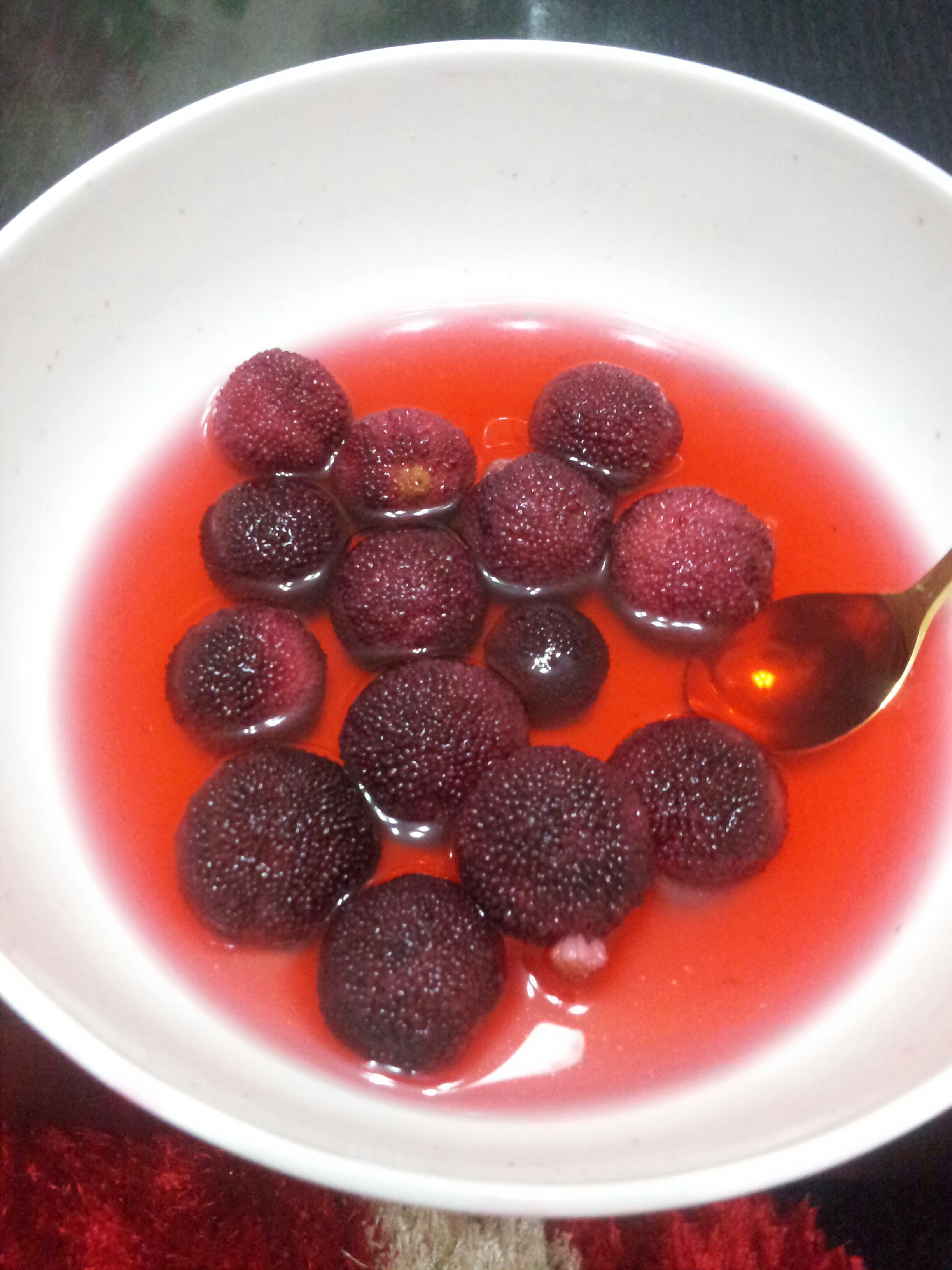 酸酸甜甜杨梅汁
