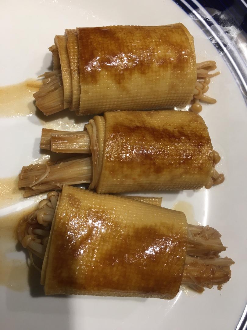 比肉还好吃的金针菇豆皮卷