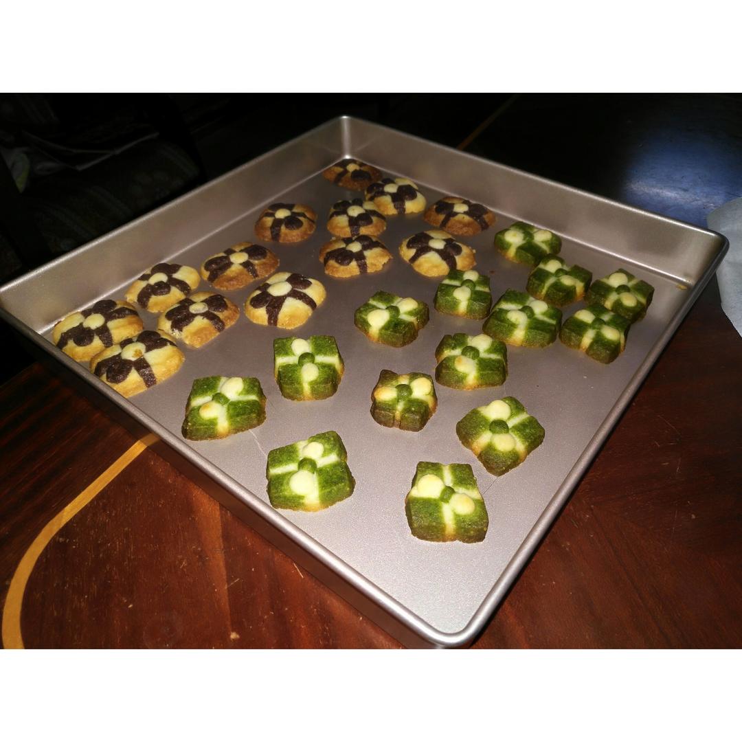 李佩佩的唇做的双色曲奇——给你礼物