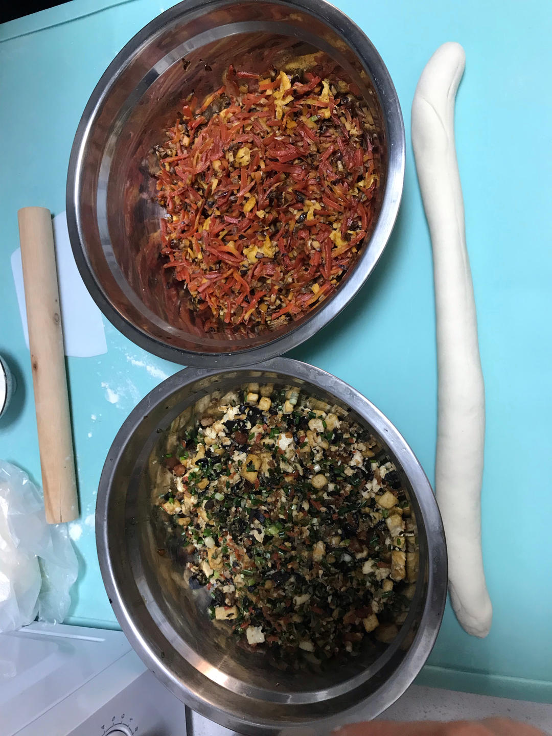 无肉也欢：两款素馅烫面包子