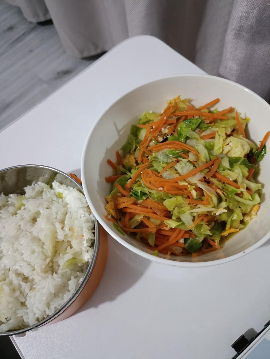 包菜丝炒蛋