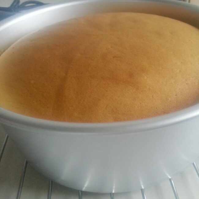 #黄金烤箱#贝奥beow K30W烤箱测评----8寸完美不裂版牛奶戚风蛋糕