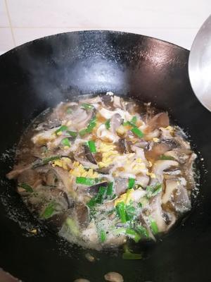 蘑菇蛋汤的做法 步骤5