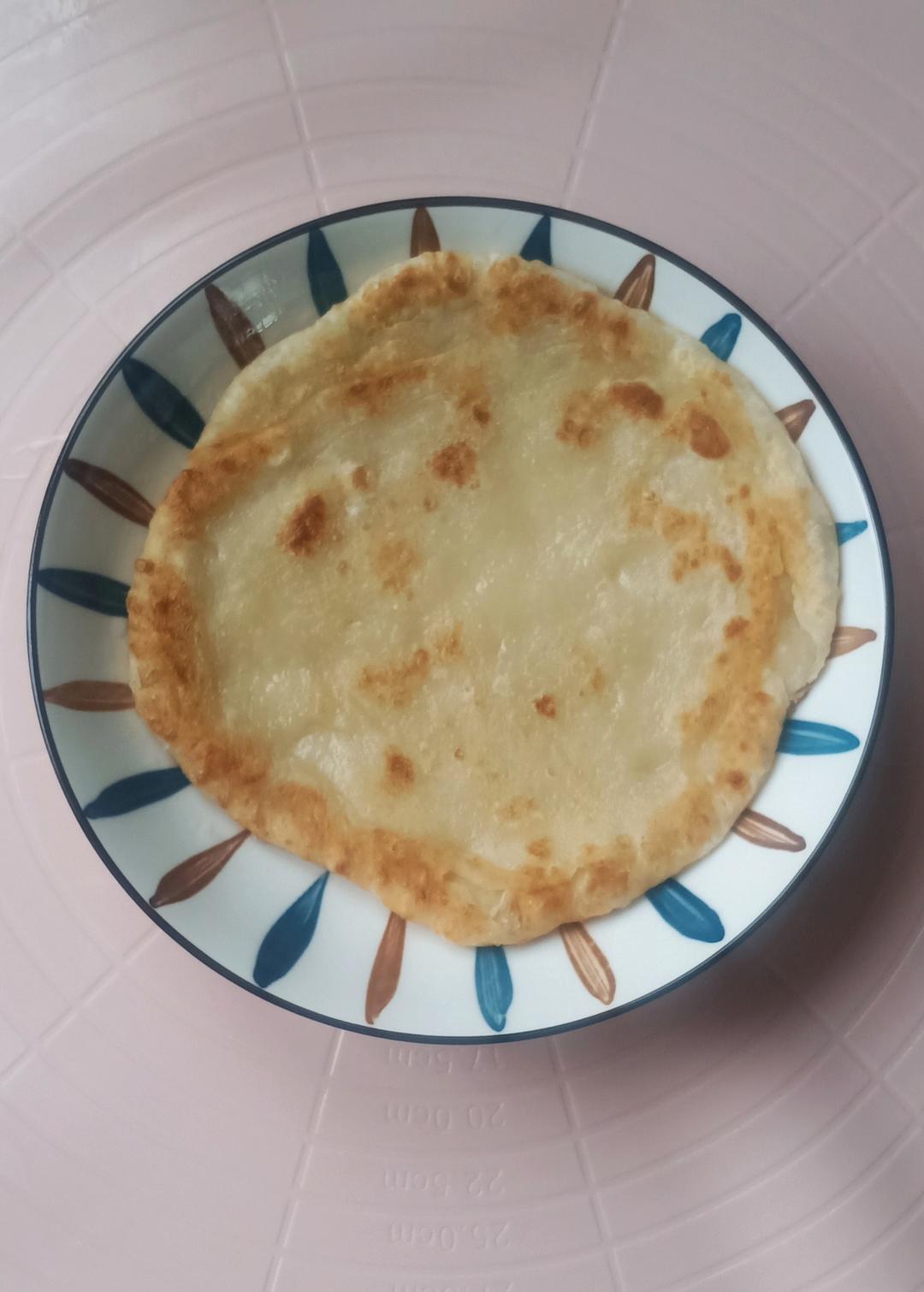 家常油饼 一周吃七天 柔软多层 放凉了也是软软的 附细节视频详解