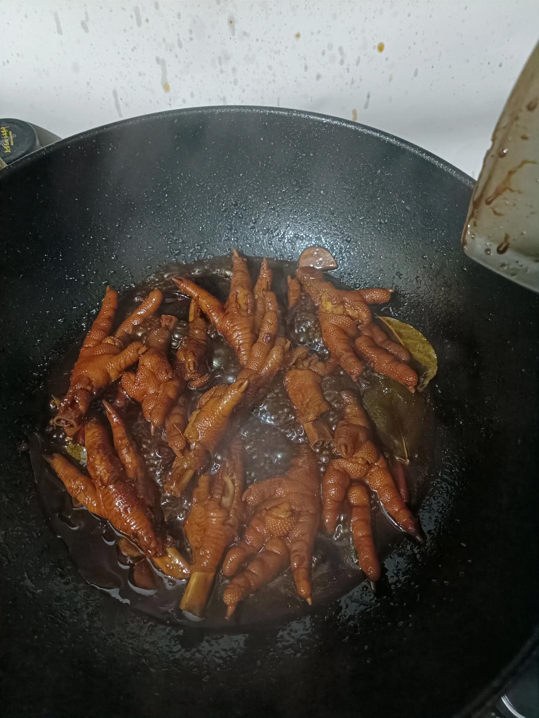 红烧鸡爪，简单又好吃😋！