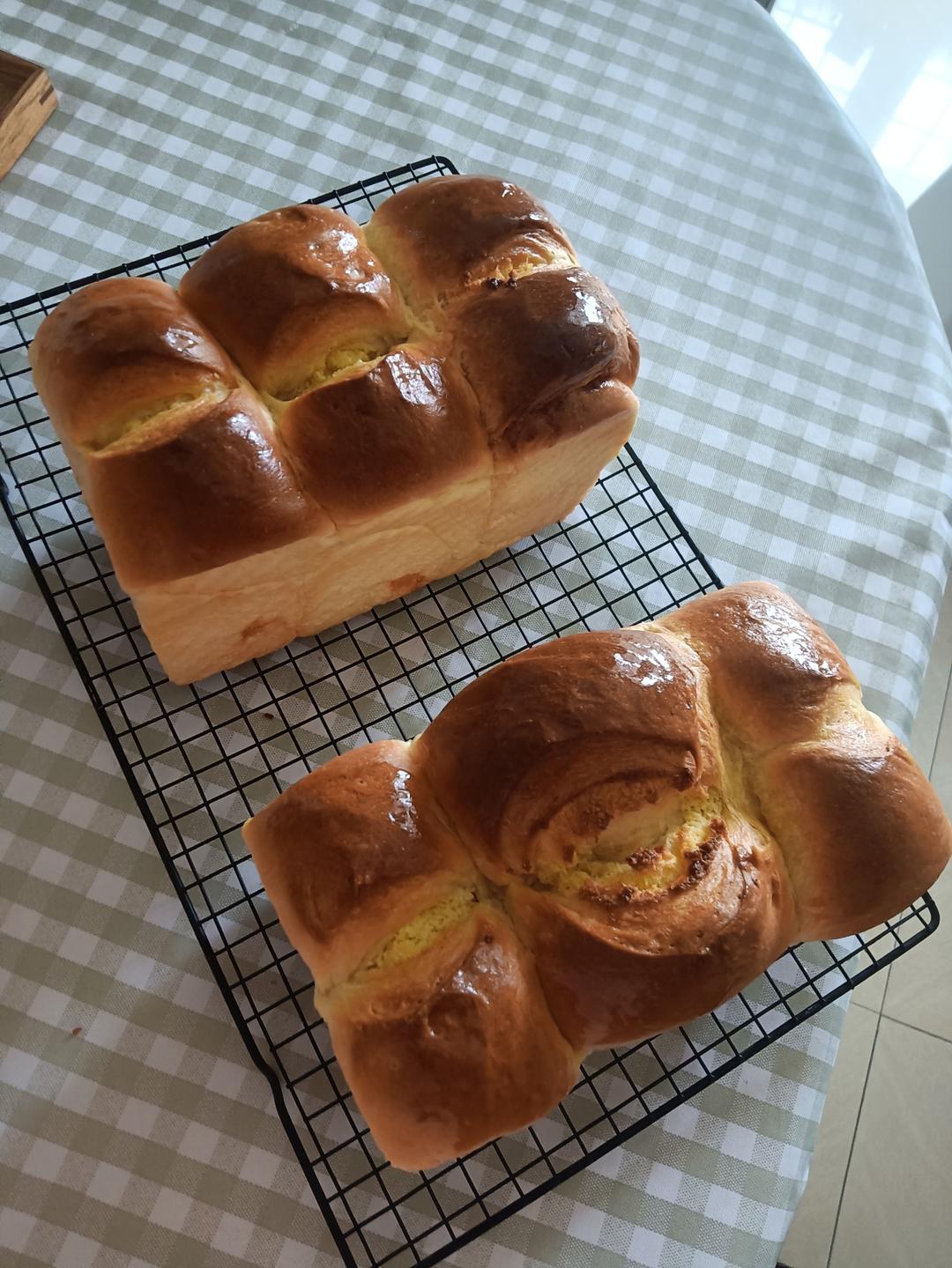 顶级黄金椰蓉吐司