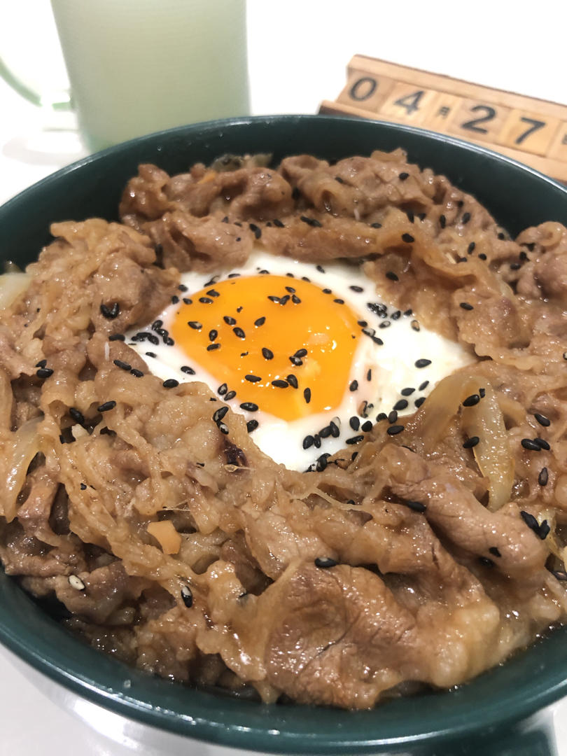 日式肥牛饭