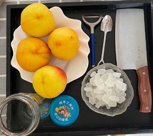 自制黄桃罐头（可以存放很久）的做法 步骤2