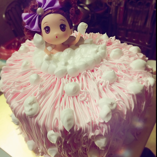 详细步骤制作泡泡浴娃娃蛋糕