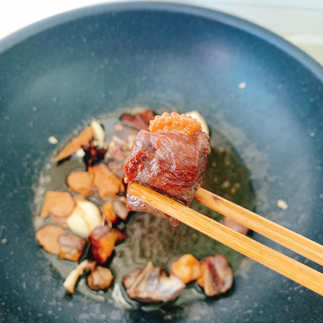 柱侯腐竹牛腩萝卜煲【2月北鼎珐琅锅食谱】