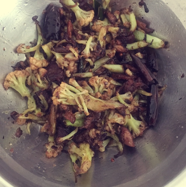 老丁的私房菜-干锅花菜