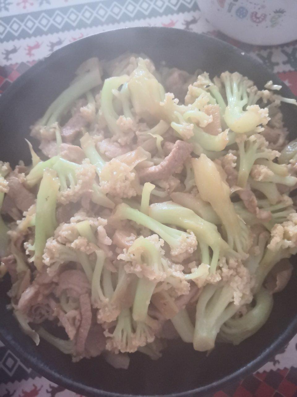 不用干锅的花菜(不舔碗算我输)