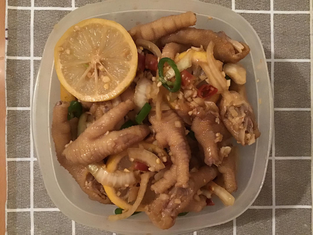 【柠檬酸辣鸡爪】自制超级无敌美味的网红鸡爪