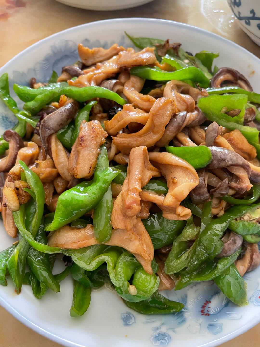 一菜二吃“米饭杀手”爆炒香辣猪肚&暖胃胡椒猪肚汤