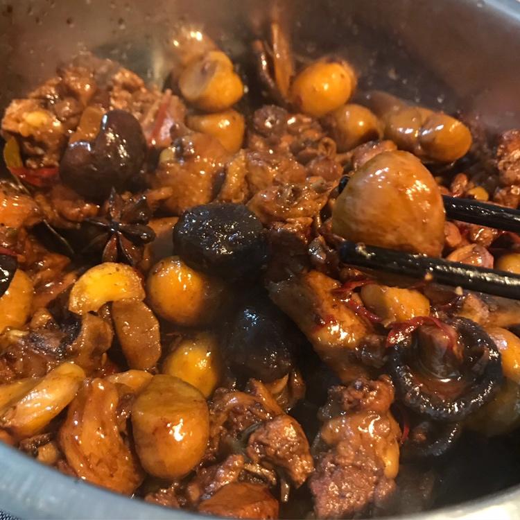板栗香菇烧鸡