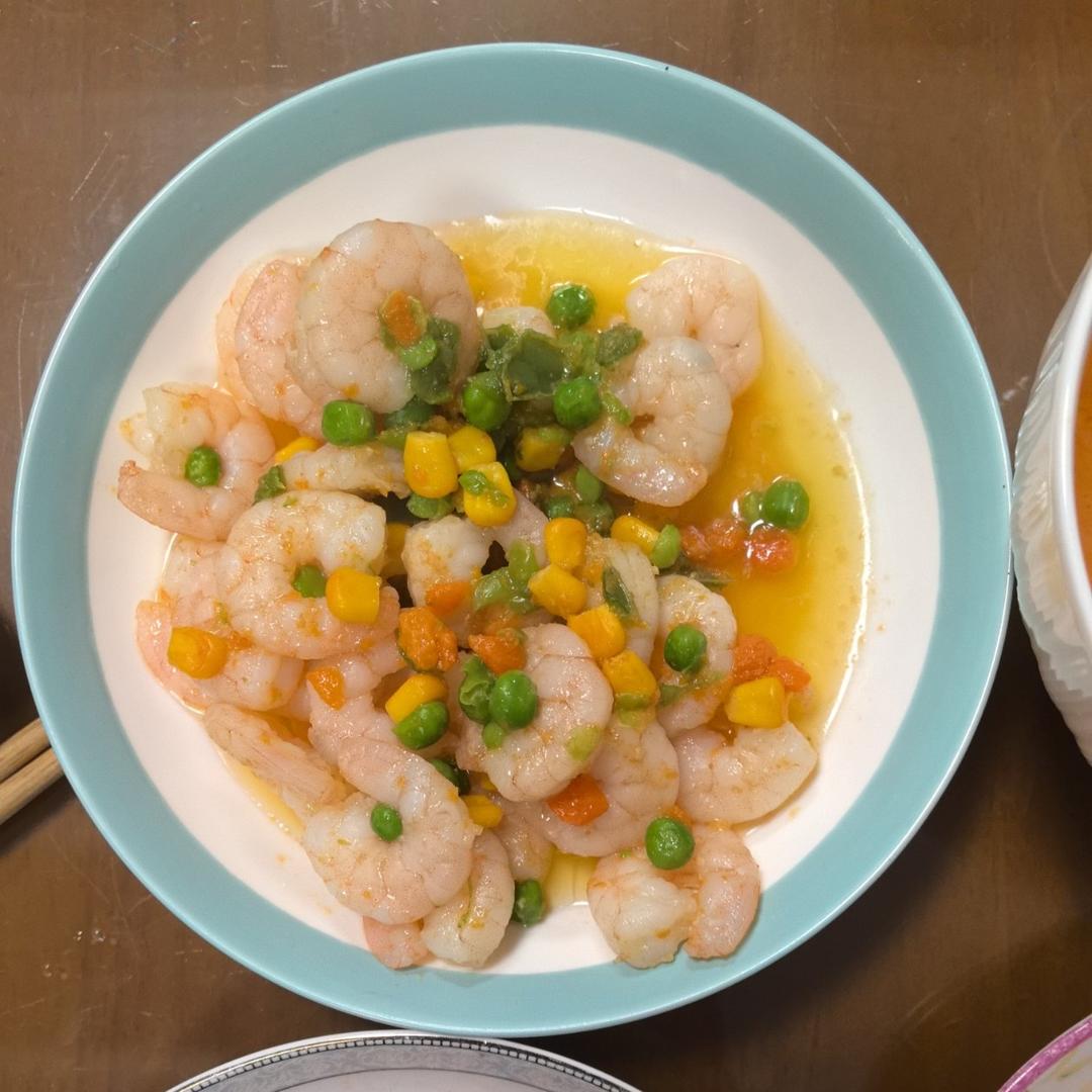 虾仁炒三丁