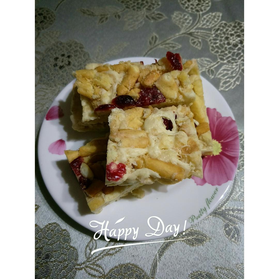 【蔓越莓牛轧糖沙琪玛】无需烤箱的完美结合