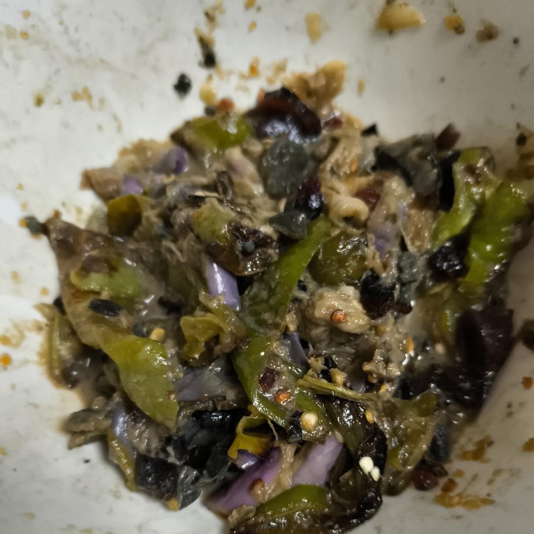 【正宗湘菜】擂辣椒皮蛋