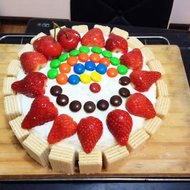 生日蛋糕教程【威化饼干围边】