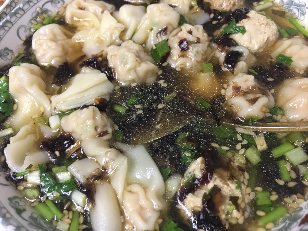 🔥好吃到汤汁都不剩❗️酸汤馄饨❗️